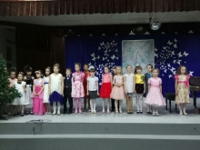 Концерт первоклассников отделения фортепиано и класса скрипки "Впервые на сцене"